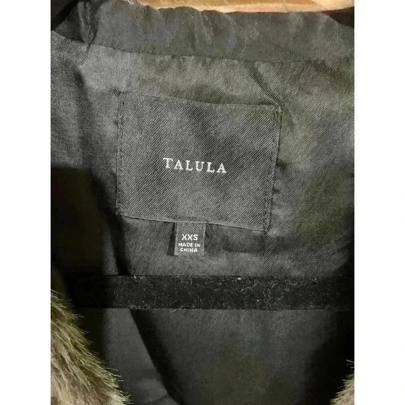 Aritzia Talula Park Slope Faux Fur Vest, size XXS - Picture 8 of 11